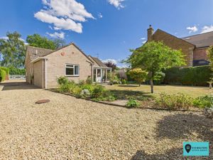 Rear Aspect - click for photo gallery
